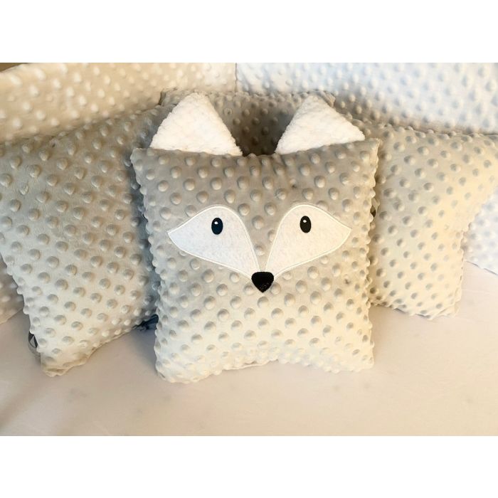 Lovytės apsaugėlės -pagalvėlės 180 cm "Cosy clouds" su lapiuko aplikacija