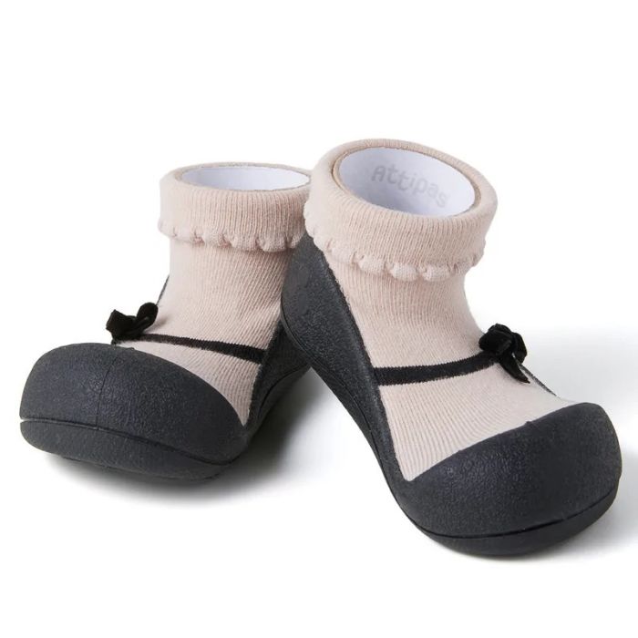 Pirmi batai kūdikiams Attipas "Opera Girl" 