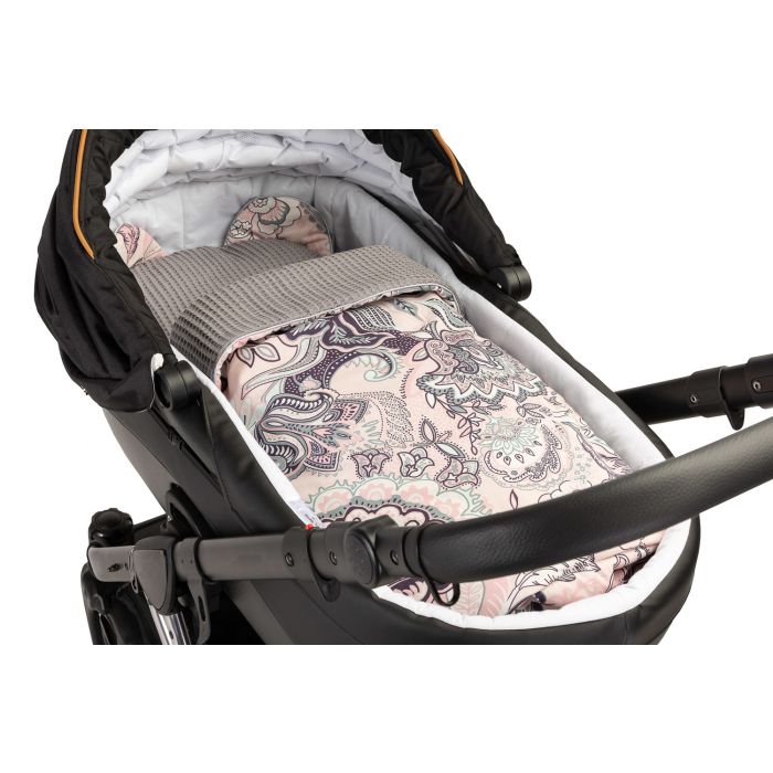 Komplektas kūdikiui "Pale flowers" pledas 56x76 cm ir pagalvė 36x28 cm pilkas