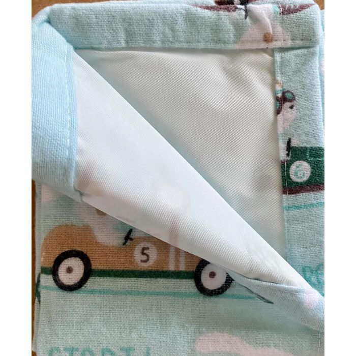 Daugkartinis neperšlampamas paklotas 45x55cm "Bunny go mint"