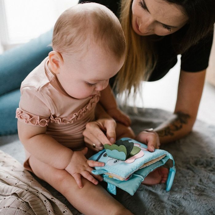 Minkšta kūdikio knygutė "Fish"