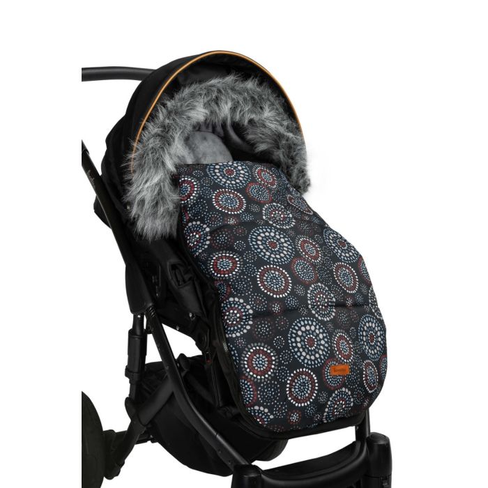 Šiltas miegmaišis - vokelis vežimėliui  "Electra circles" 