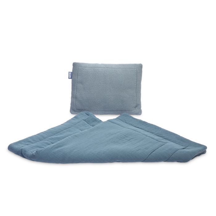 Muslino ir megztos medvilnės pledukas ir pagalvė kūdikiui  "Luxury" melsvas