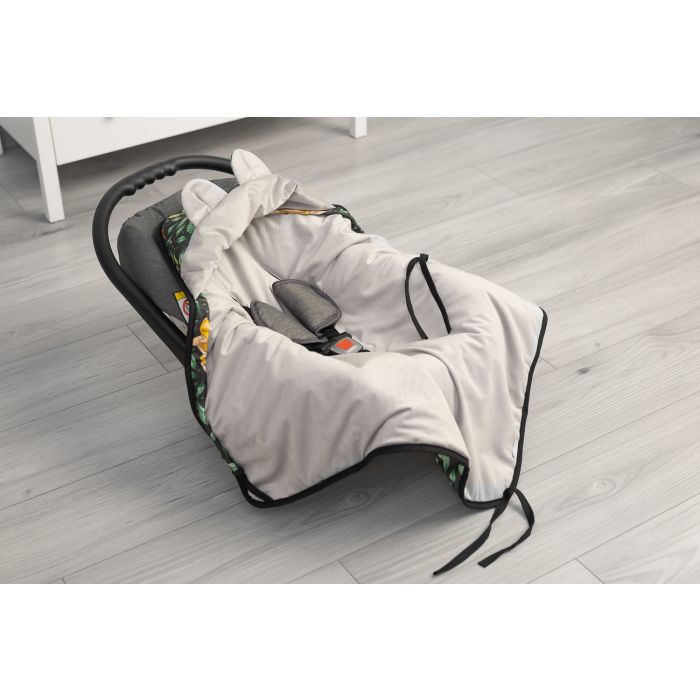 Pledas automobilinei kėdutei "Fairies" 90x90 cm