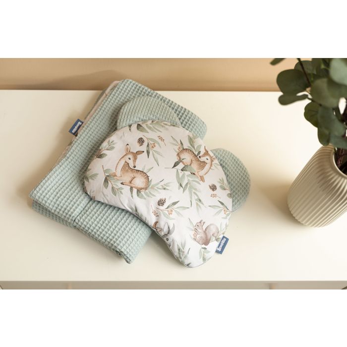 Komplektas kūdikiui "Deer" pledas 56x76 cm ir pagalvė 36x28 cm 