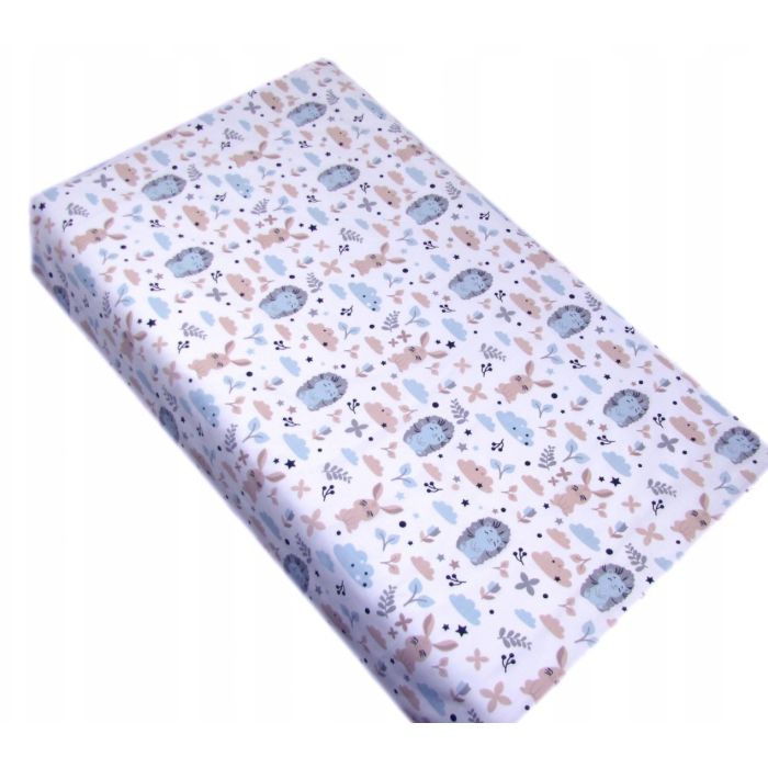 Paklodė su guma 140x70 "Bunny& Hedgehog" - medvilninė 
