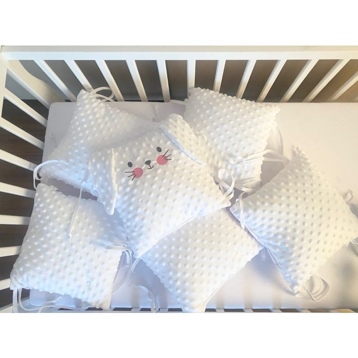 Lovytės apsaugėlės -pagalvėlės 180 cm "Cosy clouds" su zuikio aplikacija