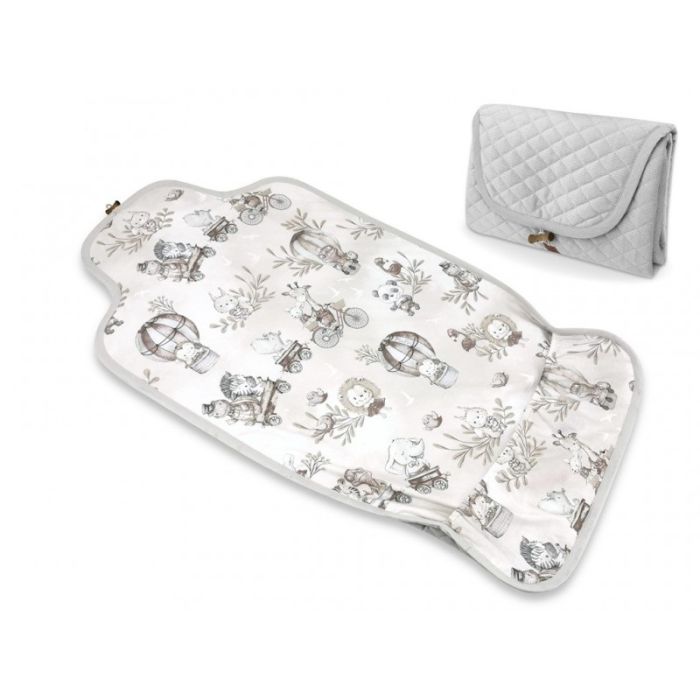 Neperšlampamas pervystymo paklotas kūdikiui "Zoo grey" 93 x 50 cm 