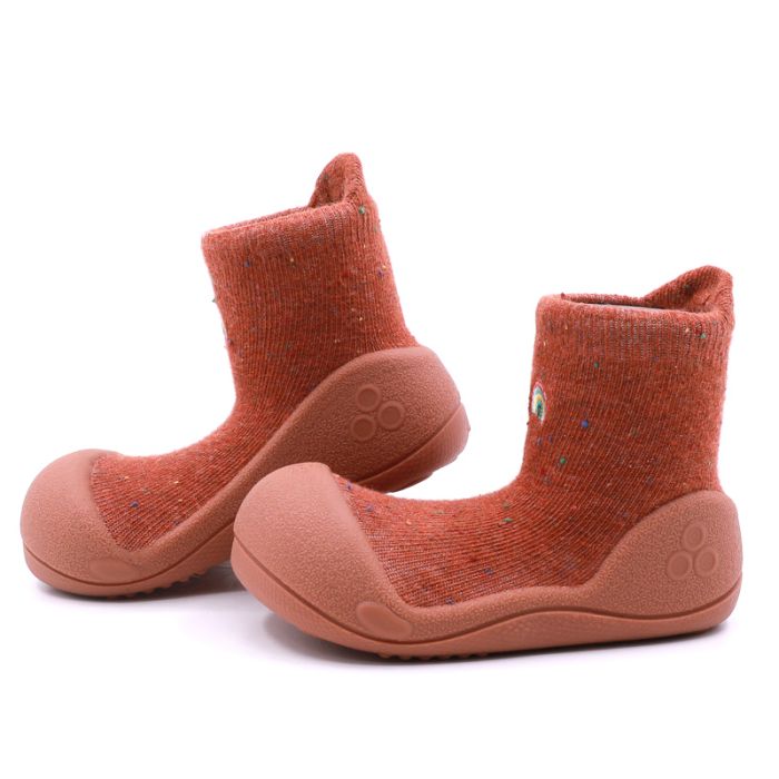 Pirmieji batukai kūdikiams Attipas "Basic brown" 