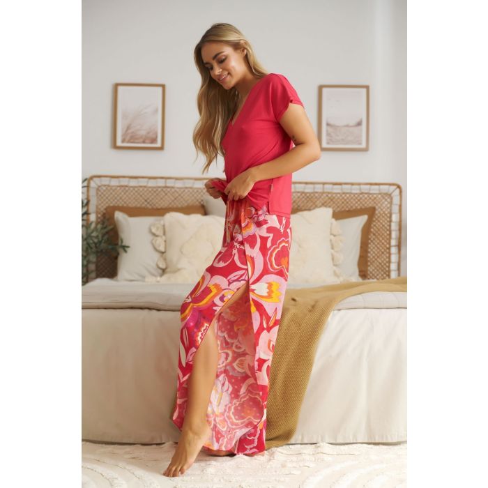 Pižama moterims su kelnėmis "Capri flowers" 