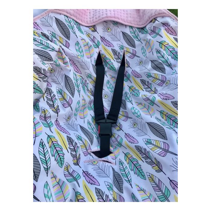 Pledas automobilinei kėdutei