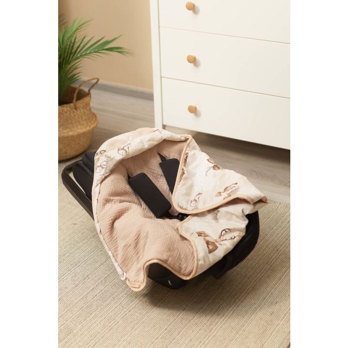 Muslino pledas automobilinei kėdutei "SOUL FRIENDS" 90x90 cm beige