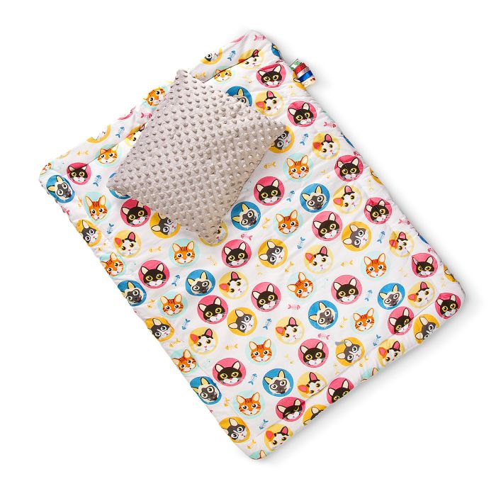 Komplektas "Minky Cat" pledas 100x75cm ir 35x25 pagalvė 