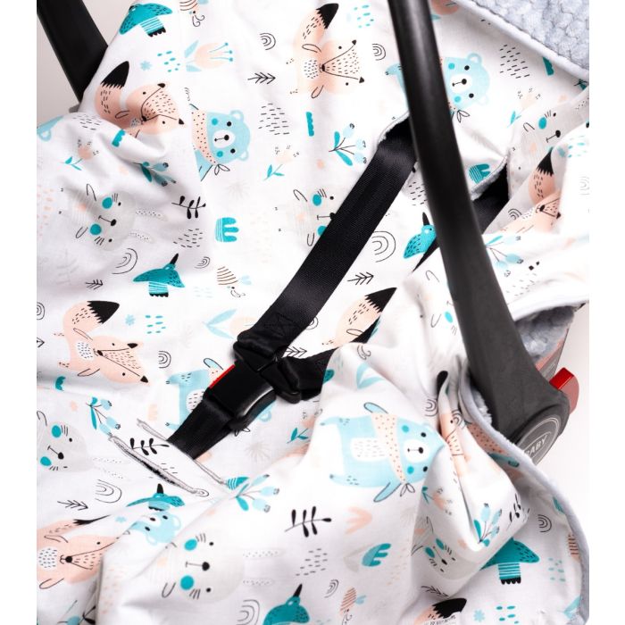 Pledas automobilinei kėdutei "Forest" 80x80 cm