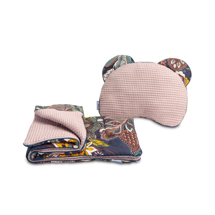 Komplektas kūdikiui "Flowers" pledas 56x76 cm ir pagalvė 36x28 cm 