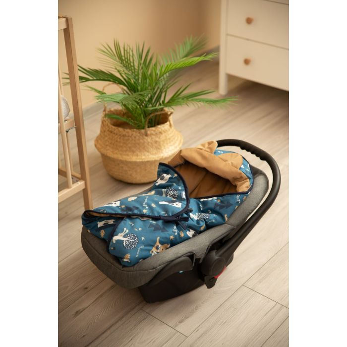 Pledas automobilinei kėdutei "Carmel" 90x90 cm