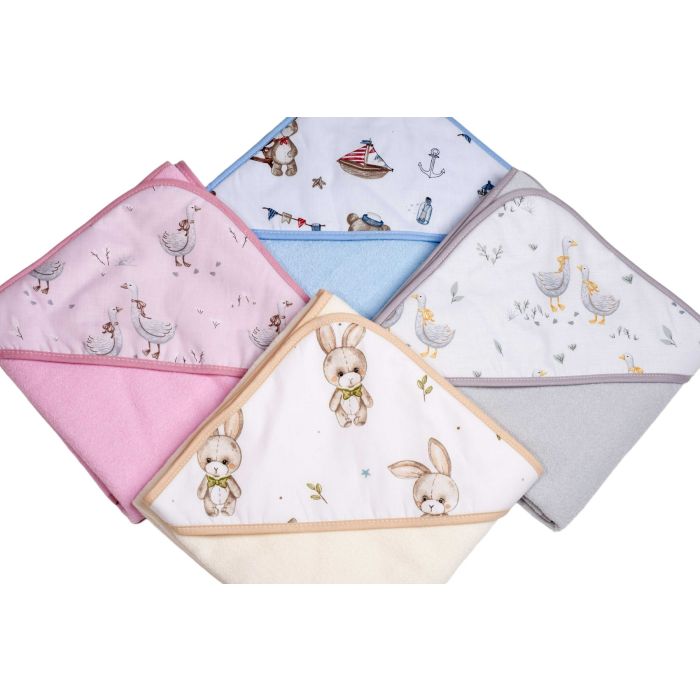 Rankšluostis kūdikiui "Golden goose grey" su gobtuvu 80x80 cm 